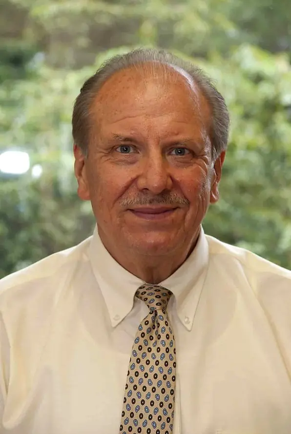 Dr. John R. Varoscak, DDS.